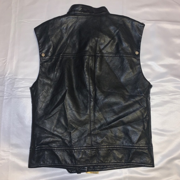 Black Faux Leather Vest - Picture 2 of 2